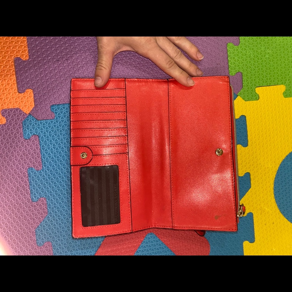 Wallet - Picture 2 of 2